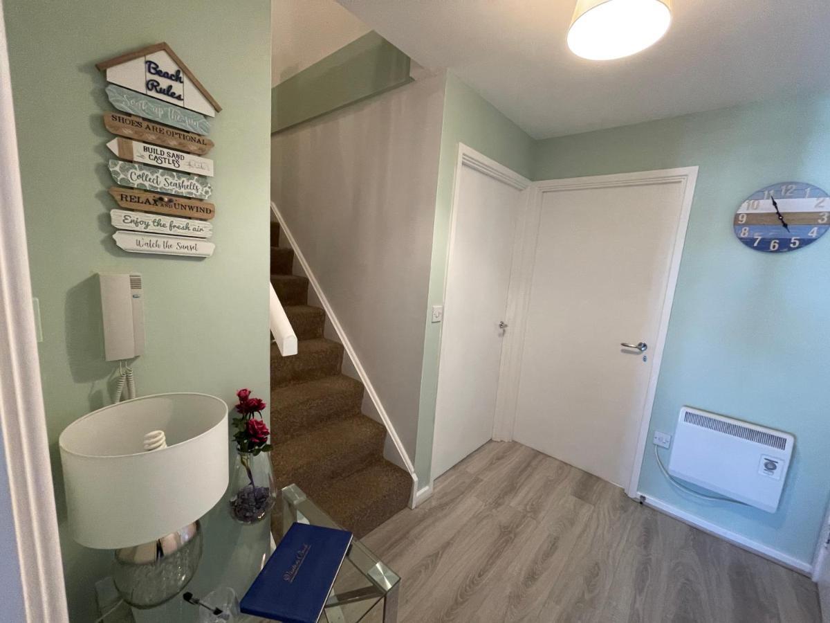 Harbour Heights - St Johns Apartment Whitby Bagian luar foto